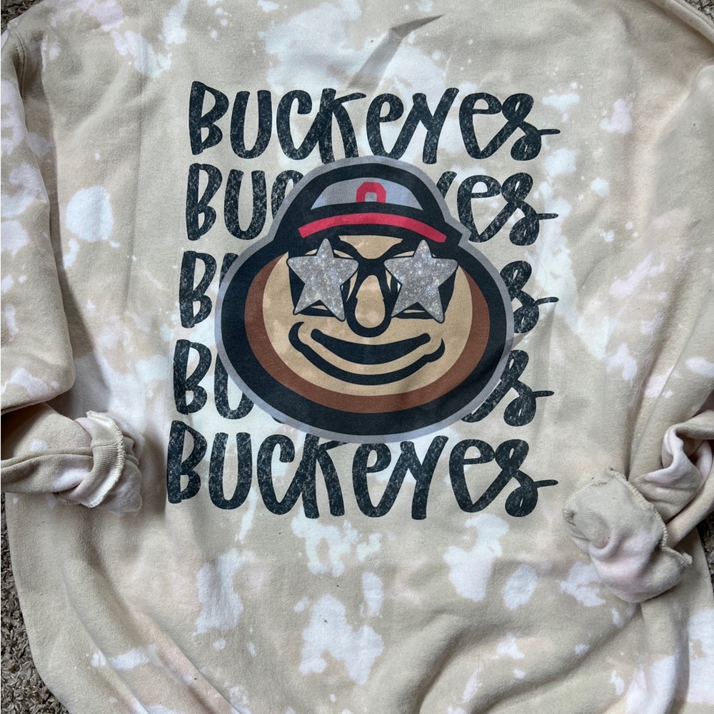 Bleached buckeyes crew